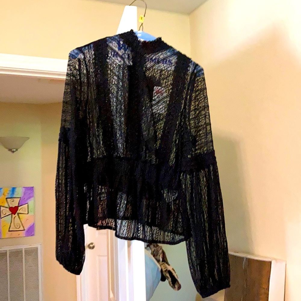 Absolutely beautiful black long sleeve blouse